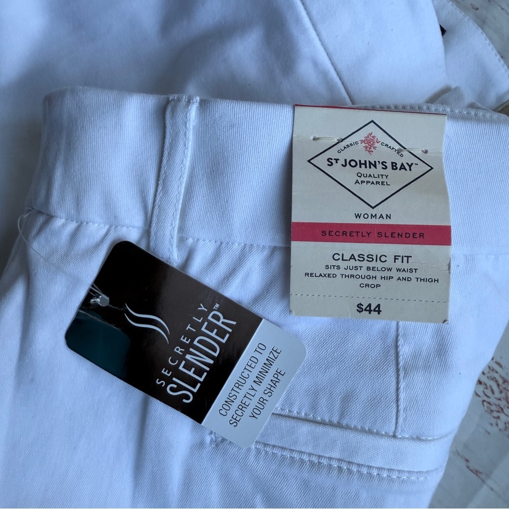 St. John’s Bay Women’s Capri Pants – Size 16W (NWT)‎ - Picture 8 of 10